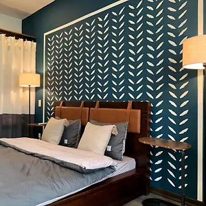 Benzen Boutique Stays-1 Min To River *** Дананг